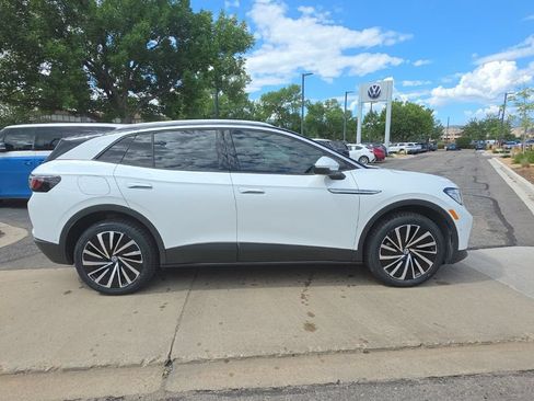 Certified 2023 Volkswagen ID.4 Pro S Plus AWD/4WD image 7