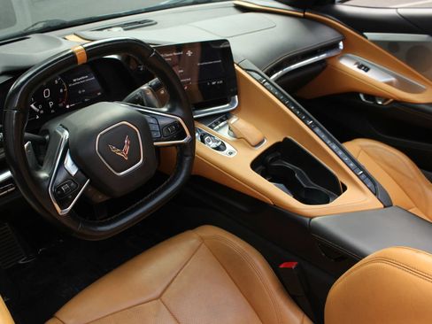 Used 2020 Chevrolet Corvette Stingray Premium Cpe w/ 3LT Preferred Equipment Group RWD image 23