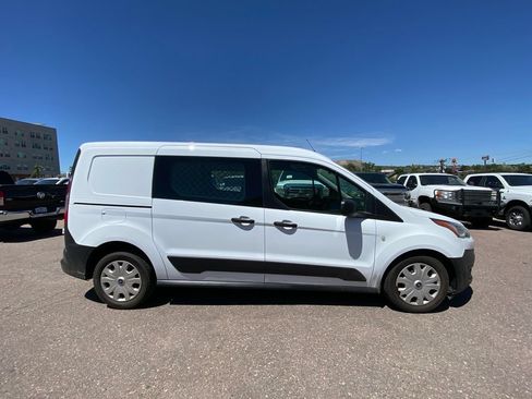 Used 2019 Ford Transit Connect XL FWD image 2