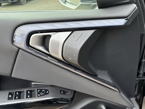 New 2026 BMW X3 xDrive30 w/ Convenience Package image 7