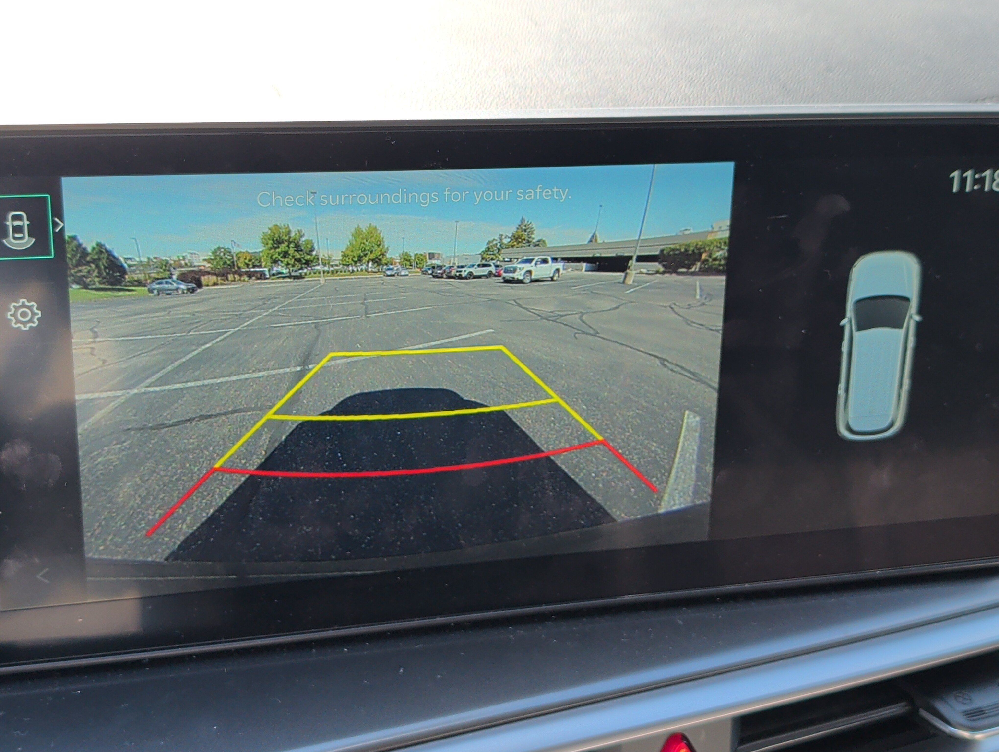 Certified 2025 Kia Sorento S w/ Panoramic Sunroof Package AWD/4WD image 8