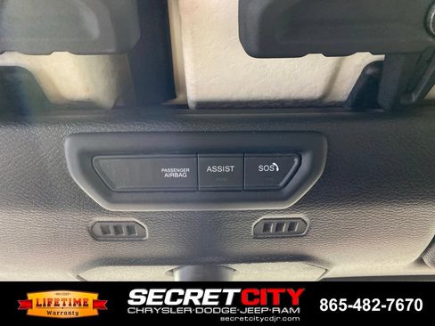 Used 2023 Jeep Wrangler Unlimited Rubicon 4xe w/ Cold Weather Group AWD/4WD image 20