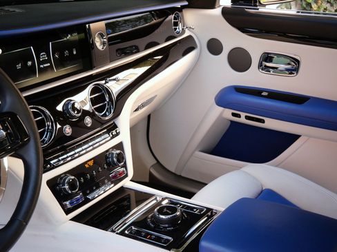 Certified 2023 Rolls-Royce Ghost image 23