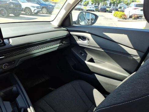 Used 2023 Honda Accord EX image 29