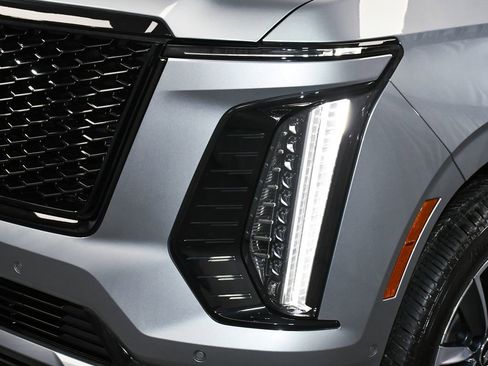 Used 2025 Cadillac Escalade Sport w/ Touring Package image 77