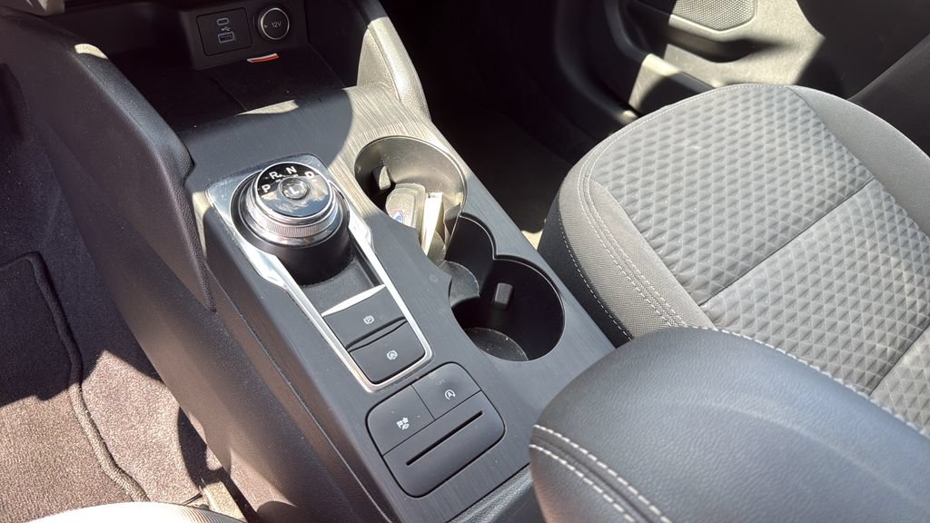Used 2020 Ford Escape SE AWD/4WD image 29