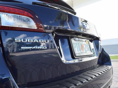 Used 2018 Subaru Outback 3.6R Touring AWD/4WD image 22