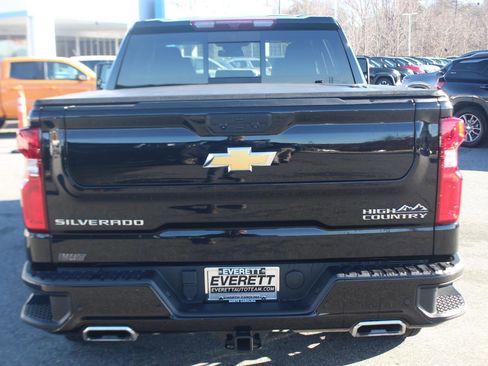 Used 2024 Chevrolet Silverado 1500 High Country w/ High Country Premium Package image 6
