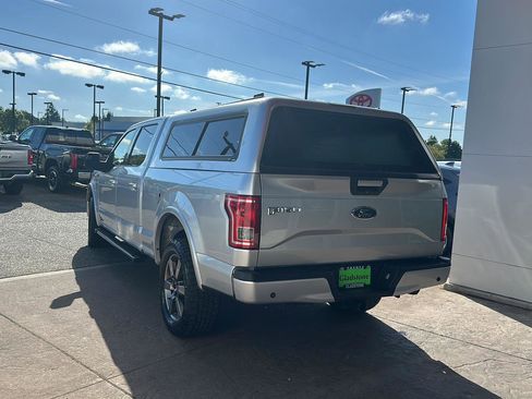 Used 2017 Ford F150 XLT w/ Equipment Group 302A Luxury AWD/4WD image 4