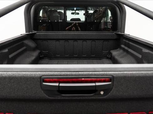 Used 2026 Jeep Gladiator Sport AWD/4WD image 12