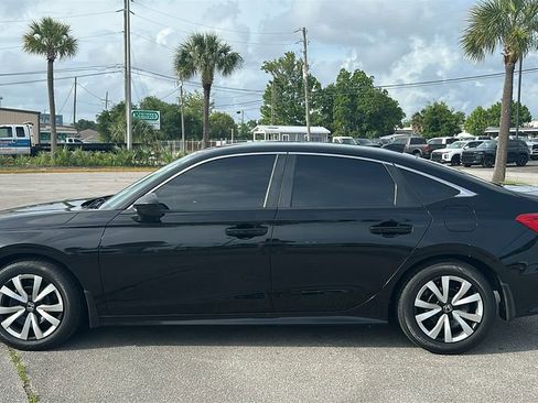 Used 2024 Honda Civic LX image 4