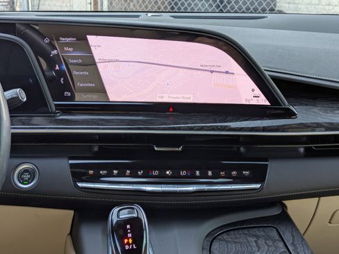 Used 2023 Cadillac Escalade Premium Luxury w/ LPO, Floor Liner Package image 21