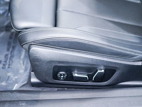 Used 2025 BMW 430i 430i w/ Convenience Package image 25