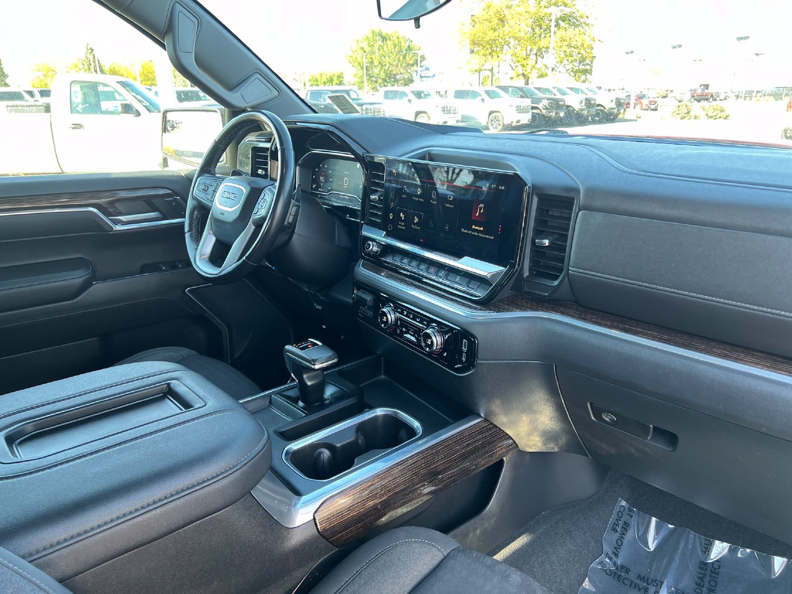 Used 2022 GMC Sierra 1500 Elevation w/ X31 Off-Road Package AWD/4WD image 34