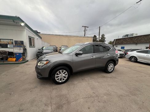 Used 2016 Nissan Rogue S w/ Appearance Package AWD/4WD image 23