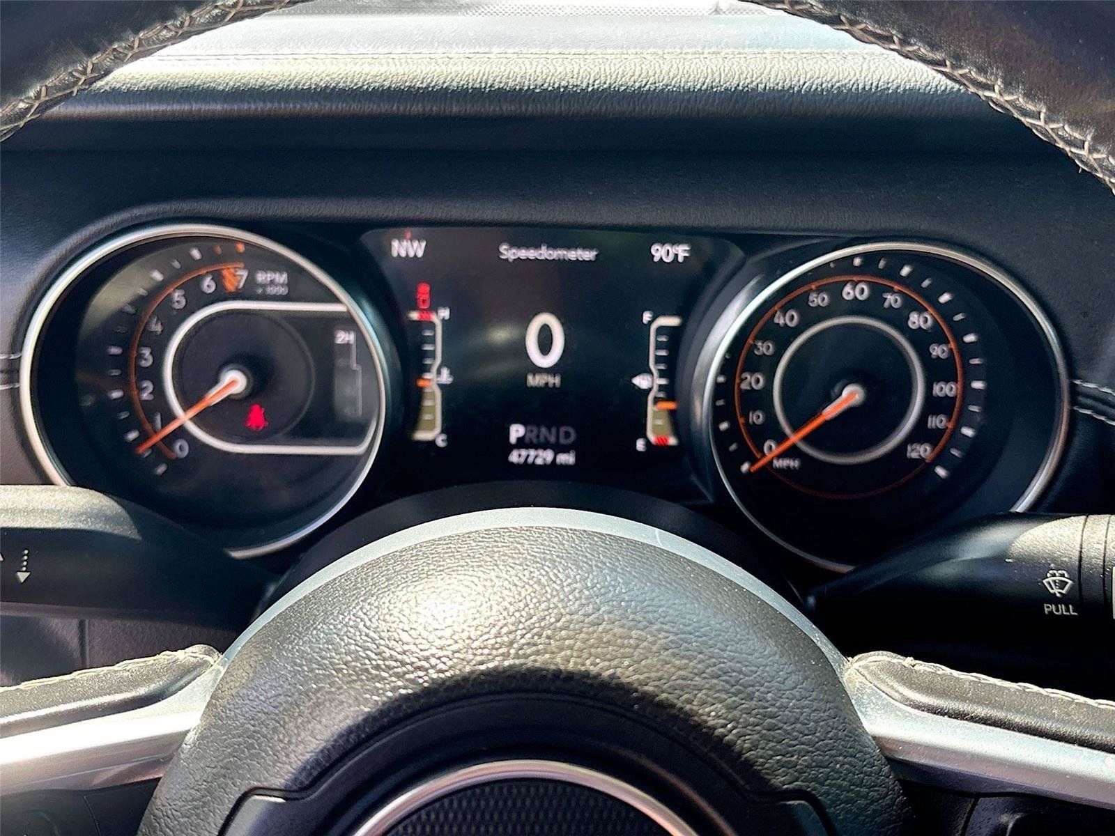 Used 2020 Jeep Gladiator Overland AWD/4WD image 12
