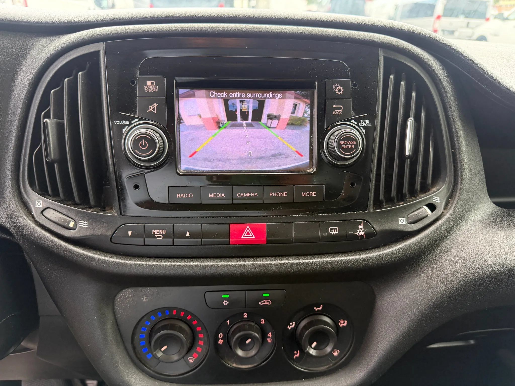 Used 2021 RAM ProMaster City Tradesman SLT FWD image 16