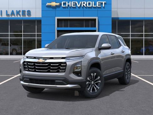New 2026 Chevrolet Equinox LT w/ Safety and Technology Package image 6