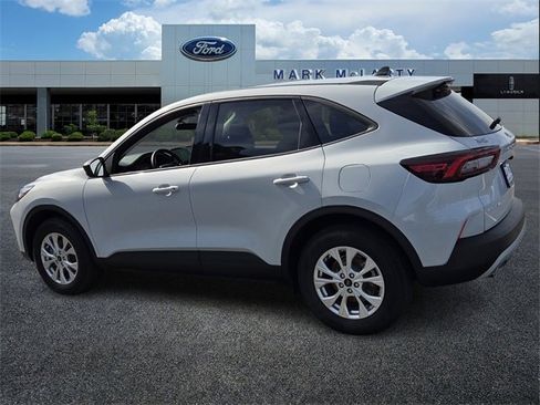 Certified 2025 Ford Escape Active w/ Tech Pack #1 image 3