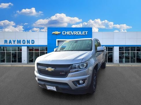 Used 2017 Chevrolet Colorado Z71 AWD/4WD image 7
