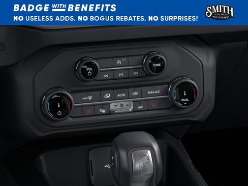 New 2025 Ford Bronco Outer Banks AWD/4WD image 17