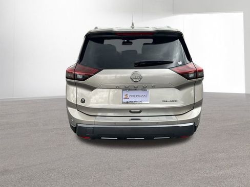 Certified 2024 Nissan Rogue SL w/ SL Premium Package image 6