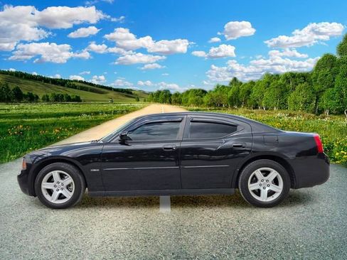 Used 2009 Dodge Charger R/T RWD image 3