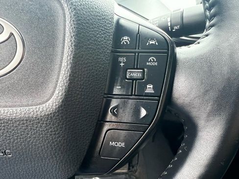 Used 2024 Toyota Prius LE image 21