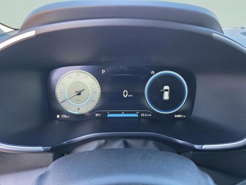 Used 2023 Hyundai Santa Fe SEL w/ Premium Package image 38