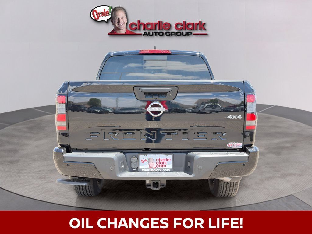 New 2026 Nissan Frontier SV w/ Tow Package AWD/4WD image 4