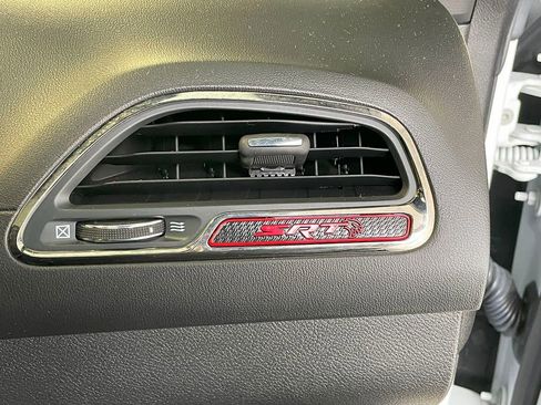 Used 2020 Dodge Challenger SRT Hellcat image 57