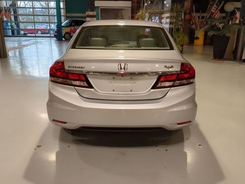 Used 2014 Honda Civic LX image 9