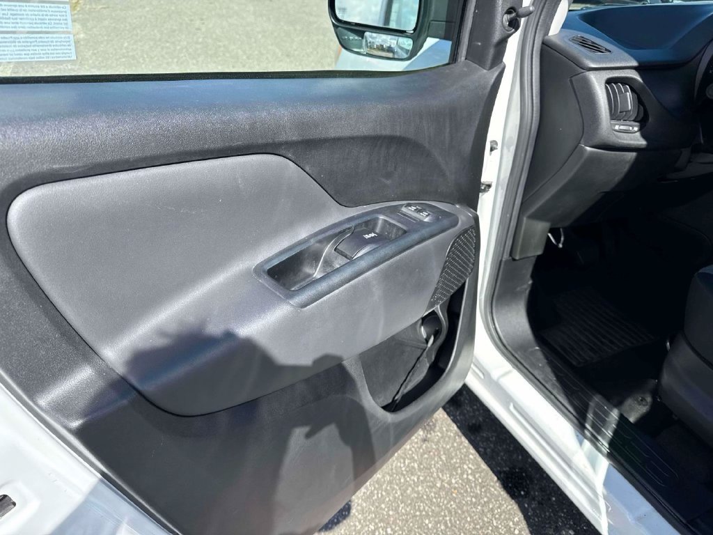 Used 2021 RAM ProMaster City Tradesman w/ Window Group 07 FWD image 16