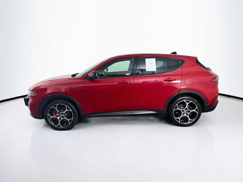 Used 2024 Alfa Romeo Tonale Veloce AWD/4WD image 4