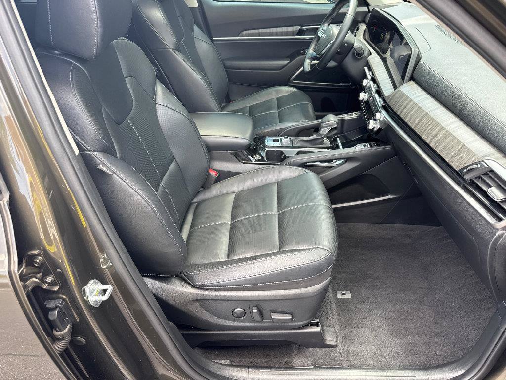 Used 2024 Kia Telluride EX AWD/4WD image 13