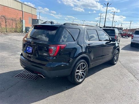 Used 2016 Ford Explorer Sport w/ Equipment Group 401A image 3