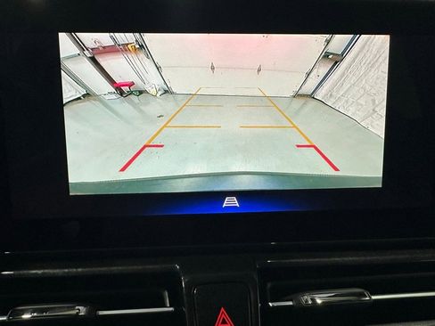 Used 2024 Chevrolet TrailBlazer RS w/ Convenience Package image 36