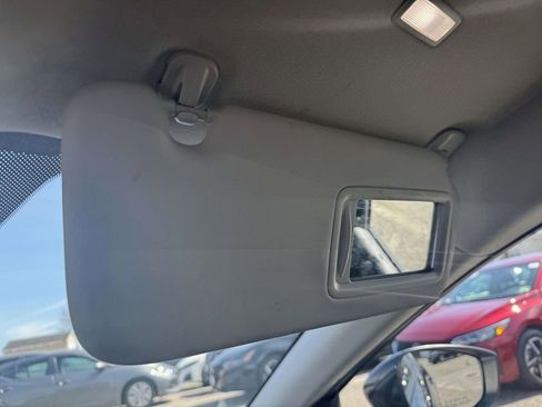 Used 2024 MAZDA MAZDA3 s image 30