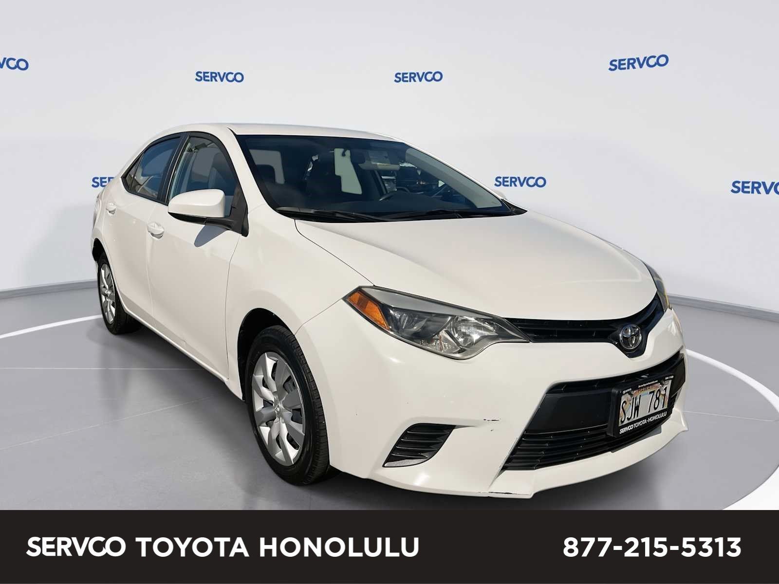 Used 2015 Toyota Corolla LE FWD image 1