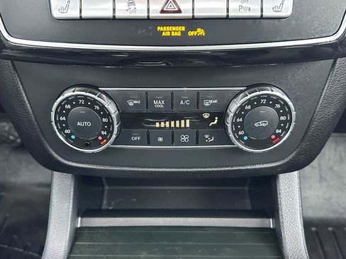 Used 2018 Mercedes-Benz GLE 350 4MATIC image 30