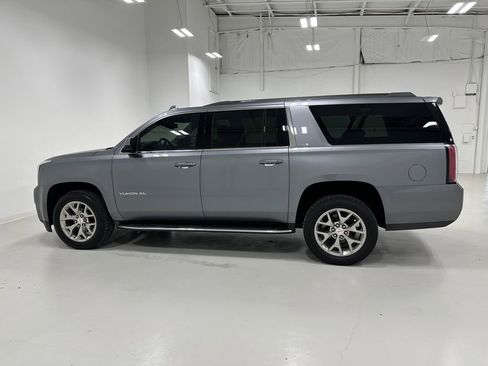 Used 2019 GMC Yukon XL Denali w/ Open Road Package image 2