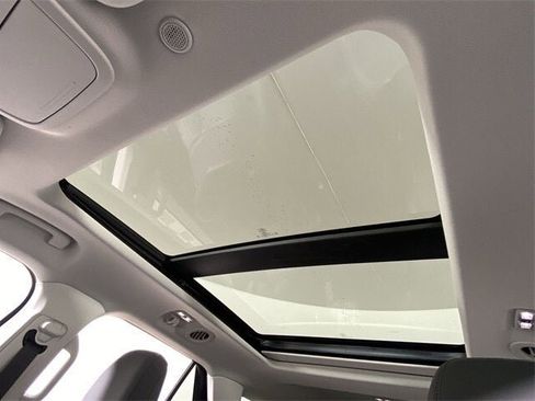 New 2025 Ford Explorer Active w/ Active Comfort Package image 40