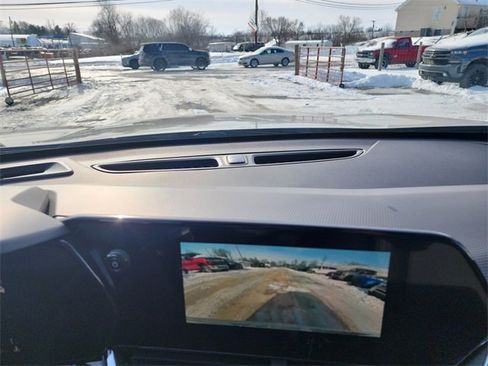 New 2026 Chevrolet Trax RS w/ Sunroof Package image 26