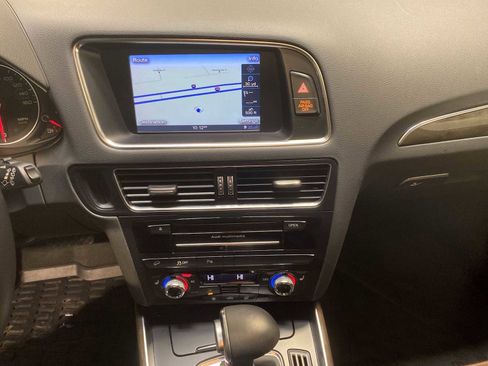 Used 2014 Audi Q5 2.0T Premium Plus image 16