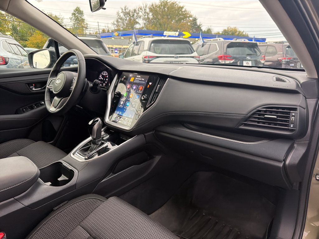 Used 2024 Subaru Outback Premium AWD/4WD image 39