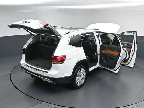 Used 2018 Volkswagen Atlas SEL Premium image 55