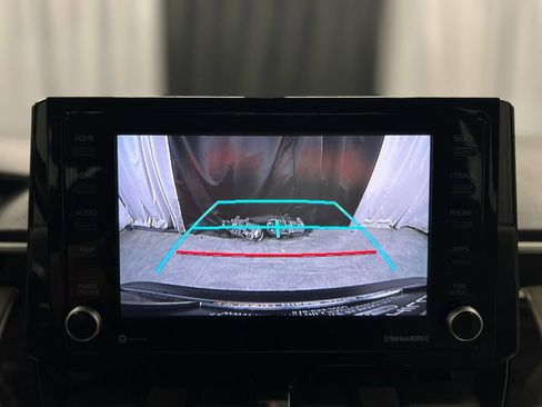 Used 2022 Toyota Corolla LE image 30