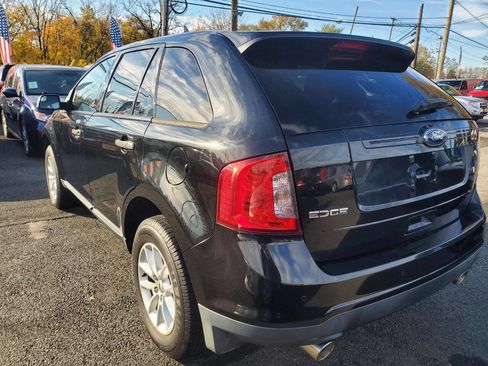 Used 2013 Ford Edge SE image 3