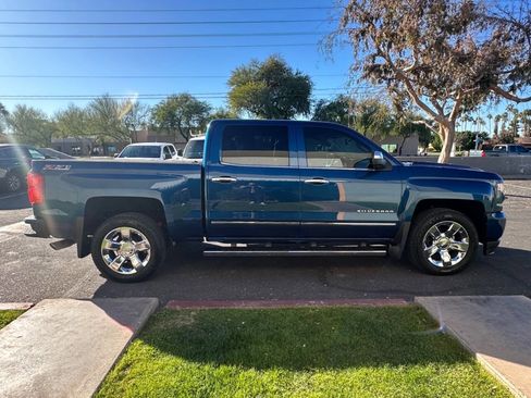 Used 2017 Chevrolet Silverado 1500 LTZ Z71 w/ LTZ Plus Package image 4
