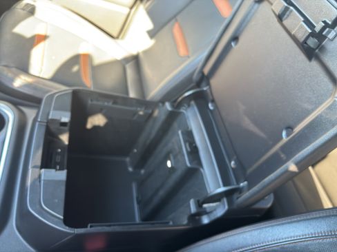 Used 2019 GMC Sierra 1500 AT4 w/ AT4 Premium Package image 26